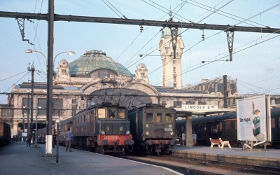 {short description of image}